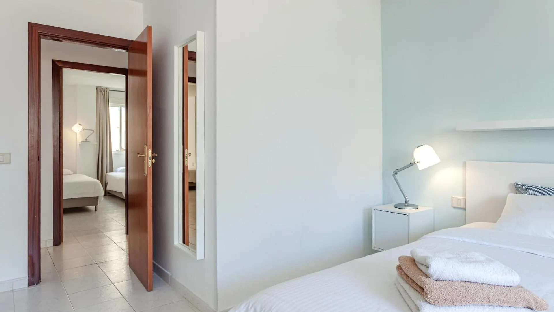 Modern Spacious 3 Bedroom Apartment Near The Beach El Médano